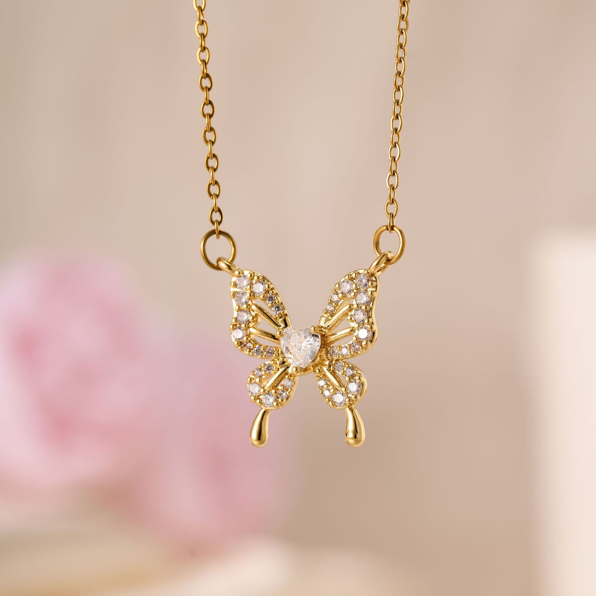 BUTTERFLY GOLD necklace